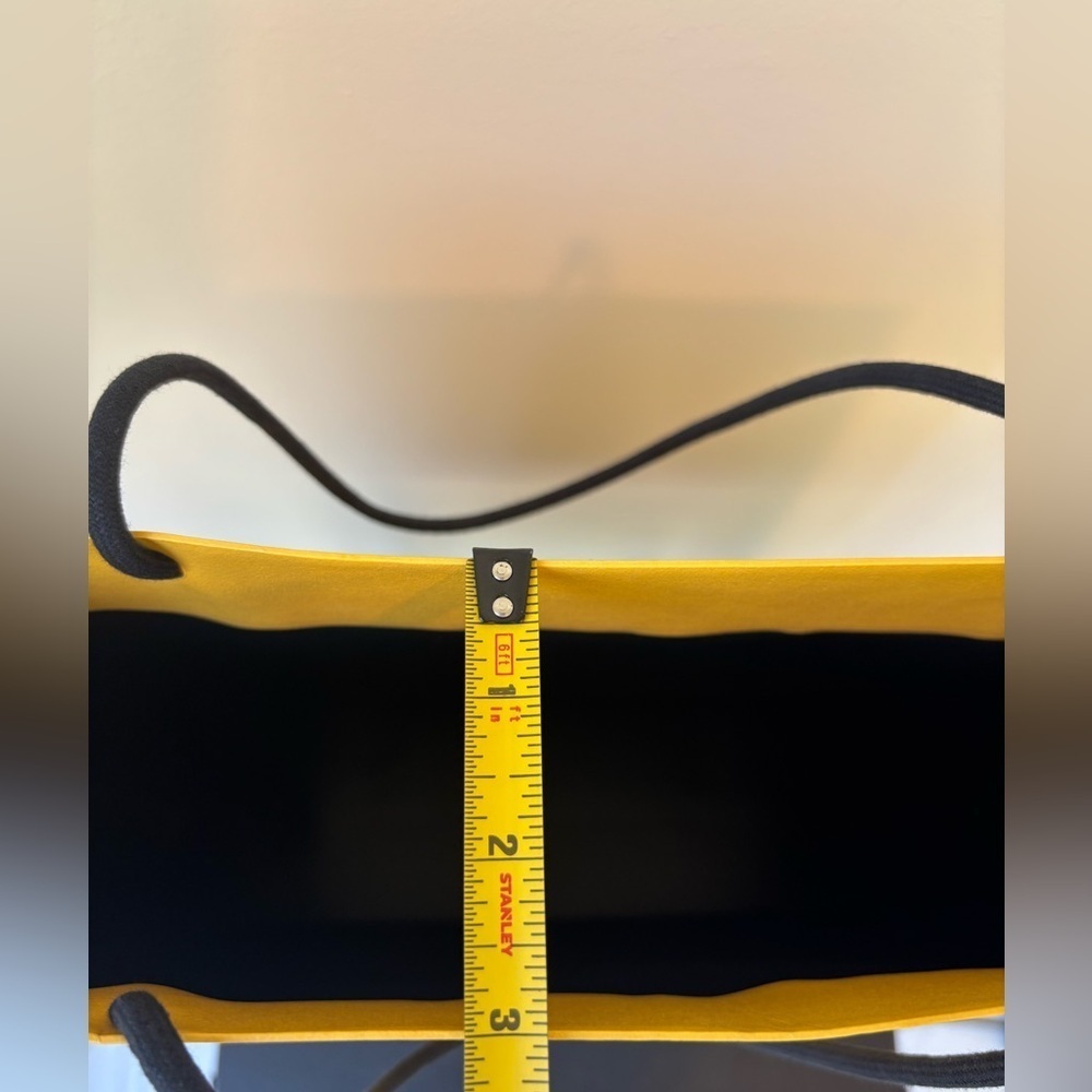 Fendi Gift Bag - Picture 5 of 5